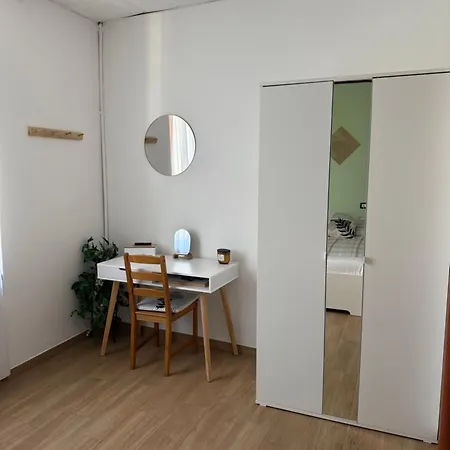 Bed & Breakfast Thdue Golasecca